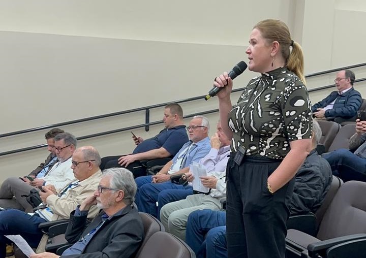 Eng. Claudia relatou os momentos difíceis enfrentados, moradora de Estrela